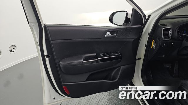 Kia Sportage 2016 — photo 14