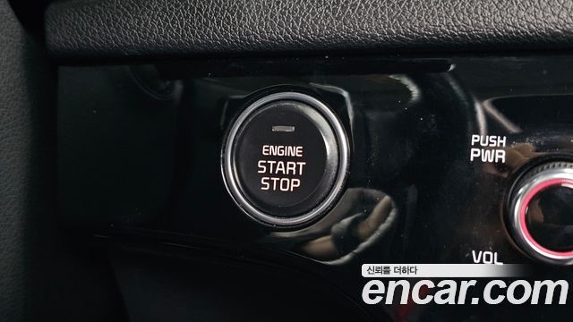 Kia Sportage 2016 — photo 28