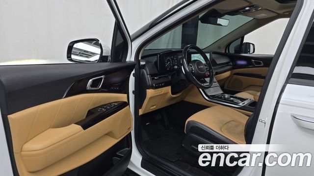 Kia Canival 2023 — photo 13