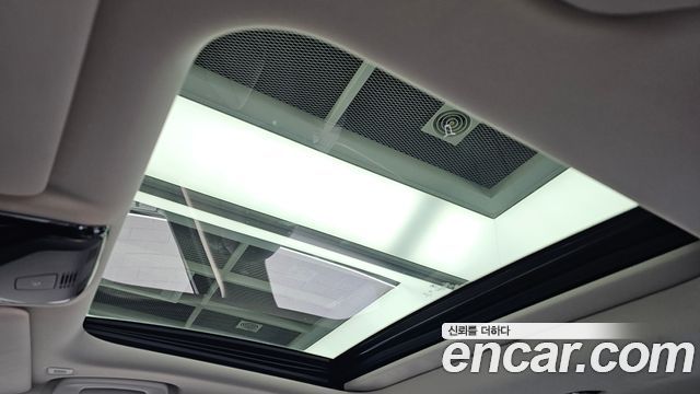 BMW 3-Series 2021 — photo 23