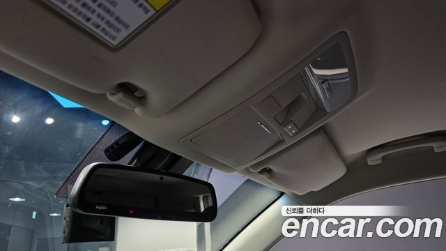 KG Mobility Rexton 2018 — photo 25