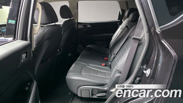 KG Mobility Rexton 2018 — photo 16