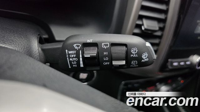 KG Mobility Rexton 2018 — photo 31
