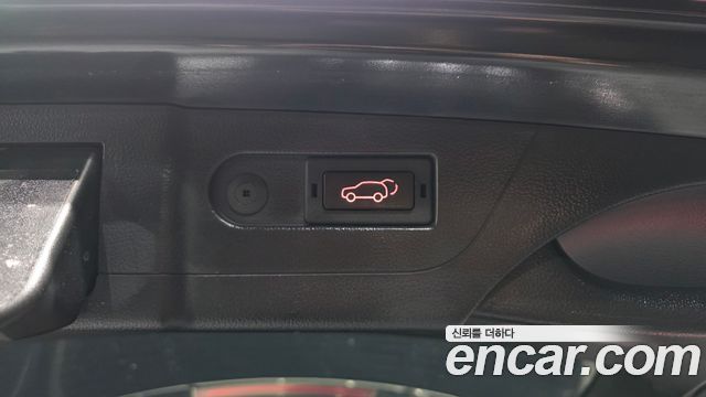 KG Mobility Rexton 2018 — photo 32