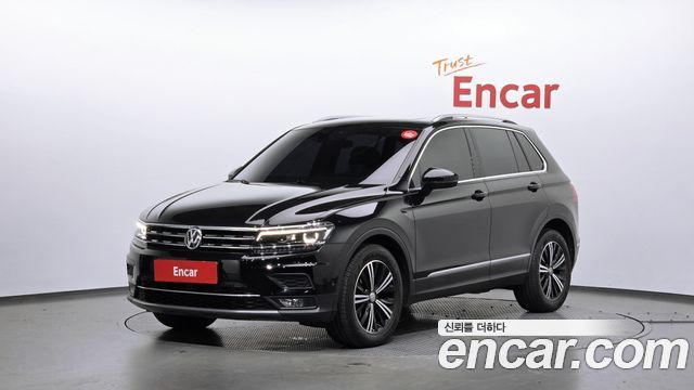 Volkswagen Tiguan 2020 — photo 1