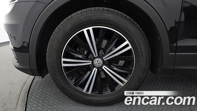 Volkswagen Tiguan 2020 — photo 5