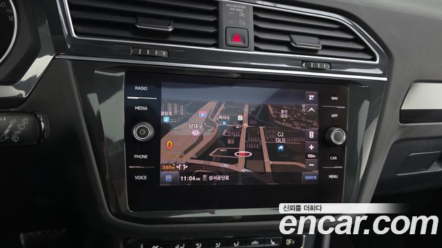 Volkswagen Tiguan 2020 — photo 20
