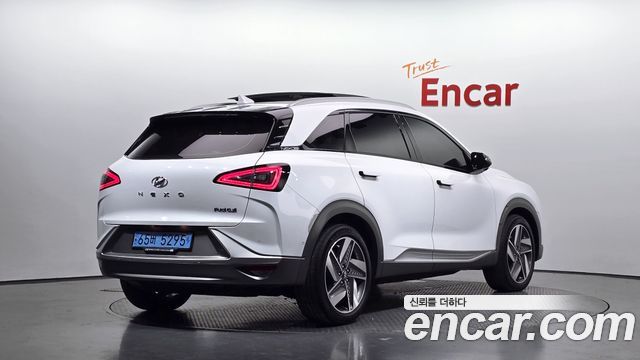 Hyundai Nexo 2022 — photo 2