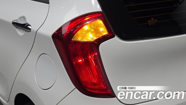 Kia morning 2012 — photo 9