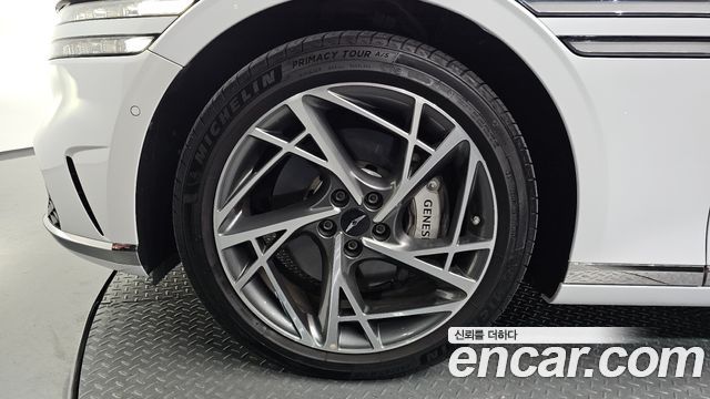 Genesis G90 2022 — photo 5