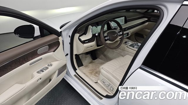 Genesis G90 2022 — photo 17