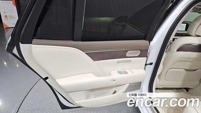 Genesis G90 2022 — photo 15