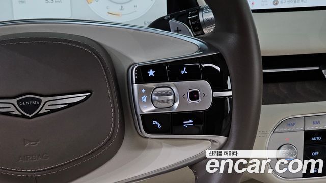 Genesis G90 2022 — photo 36
