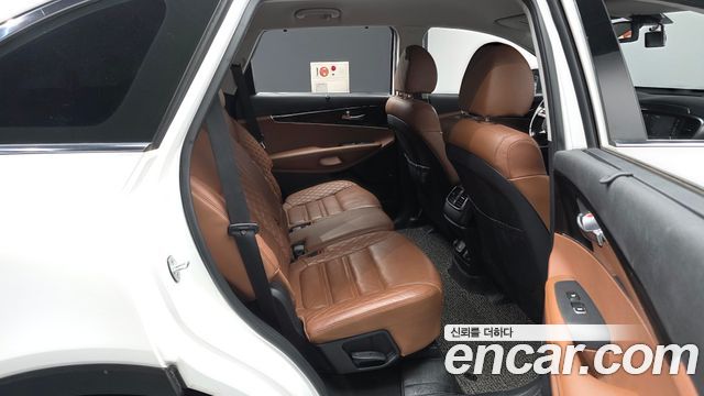Kia Sorento 2018 — photo 18