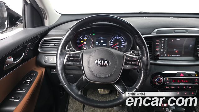 Kia Sorento 2018 — photo 19