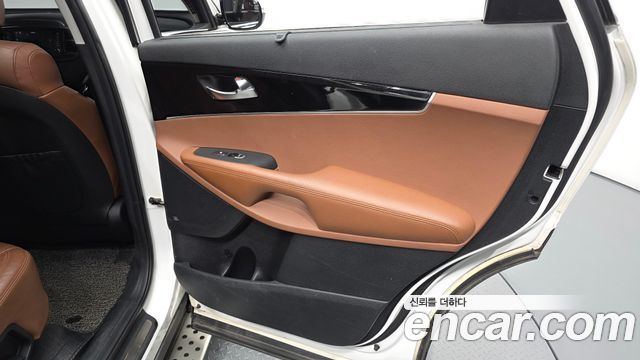 Kia Sorento 2018 — photo 15