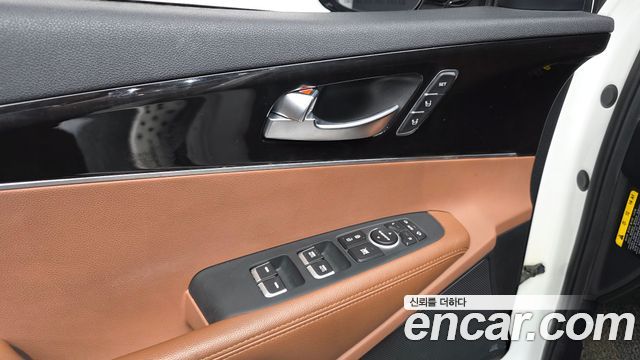 Kia Sorento 2018 — photo 29