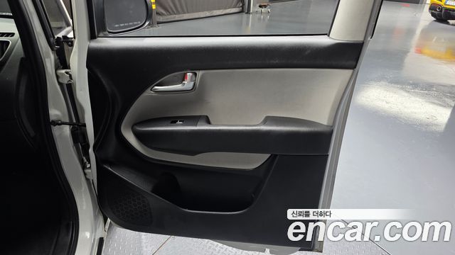 Kia RAY 2022 — photo 15