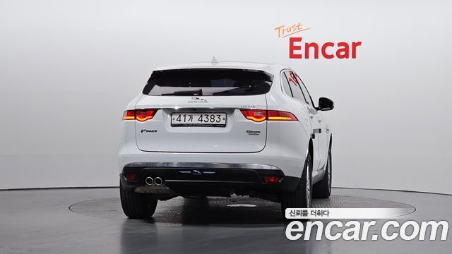 Jaguar F-PACE 2018 — photo 4
