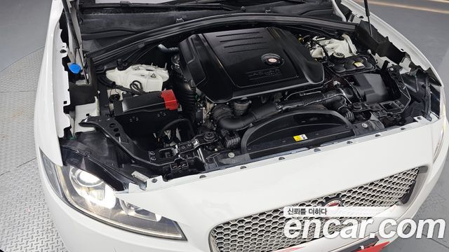 Jaguar F-PACE 2018 — photo 6