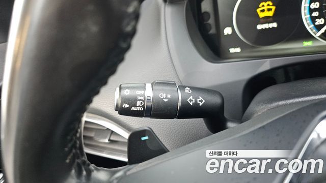Jaguar F-PACE 2018 — photo 34