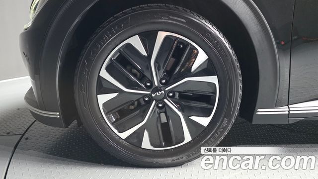 Kia EV6 2022 — photo 5