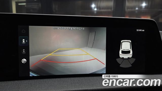 Kia EV6 2022 — photo 21