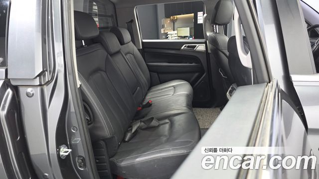 KG Mobility Rexton 2019 — photo 18