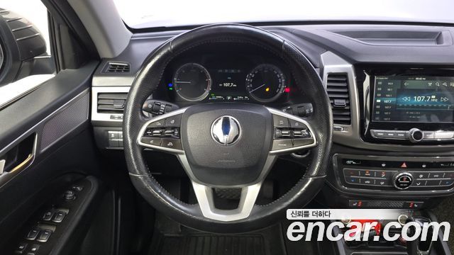 KG Mobility Rexton 2019 — photo 19