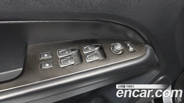 KG Mobility Rexton 2019 — photo 31
