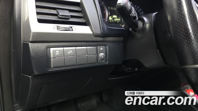 KG Mobility Rexton 2019 — photo 32
