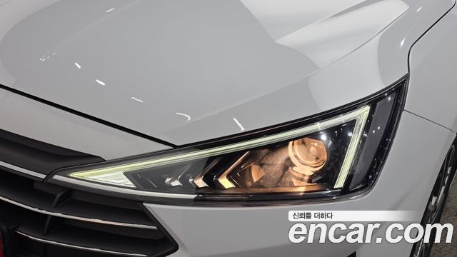 Hyundai AVANTE 2020 — photo 8