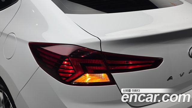 Hyundai AVANTE 2020 — photo 9