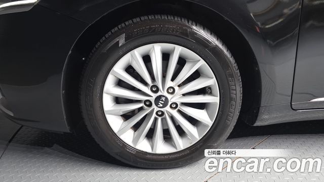 Kia K7 2016 — photo 5