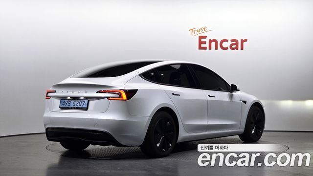 Tesla Model 3 2025 — photo 2