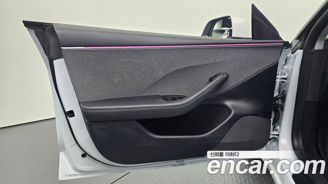 Tesla Model 3 2025 — photo 14