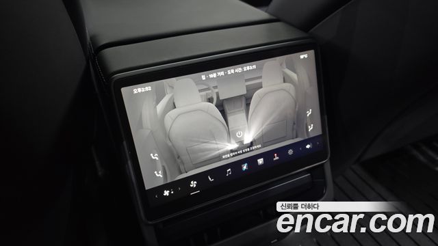 Tesla Model 3 2025 — photo 31