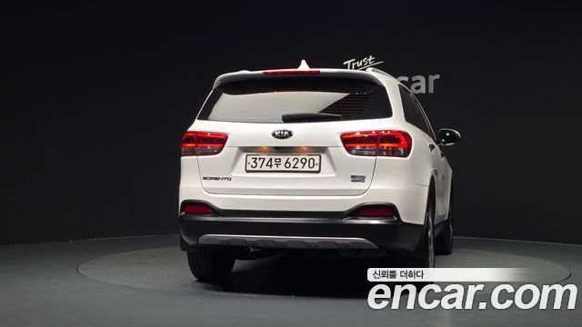 Kia Sorento 2016 — photo 4