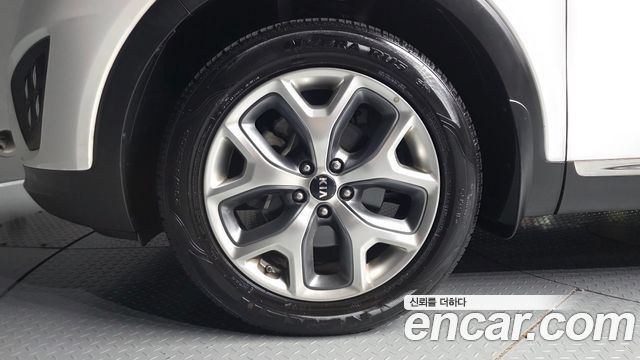 Kia Sorento 2016 — photo 5