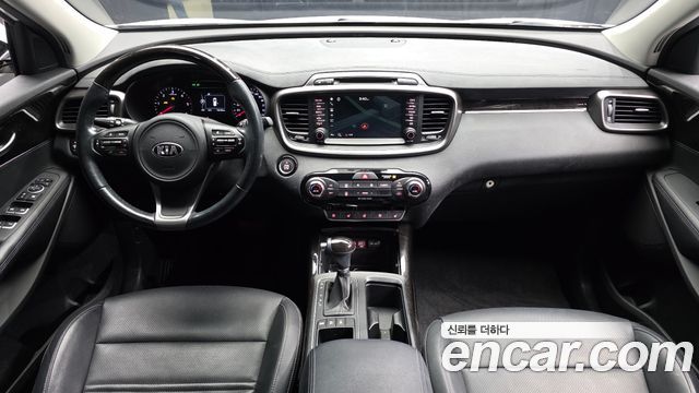 Kia Sorento 2016 — photo 10