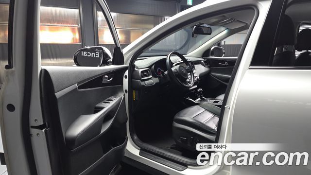 Kia Sorento 2016 — photo 13