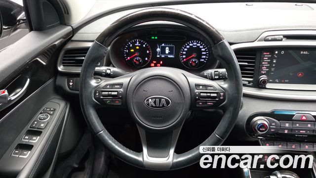 Kia Sorento 2016 — photo 19