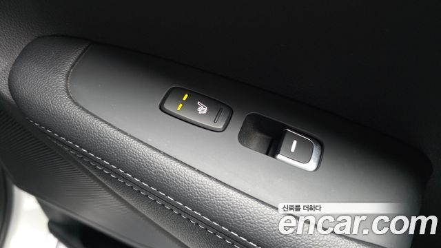 Kia Sorento 2016 — photo 24