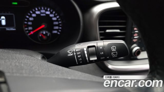 Kia Sorento 2016 — photo 30