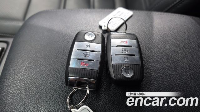 Kia Sorento 2016 — photo 33