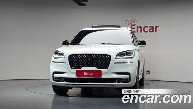Lincoln Aviator 2020 — photo 3