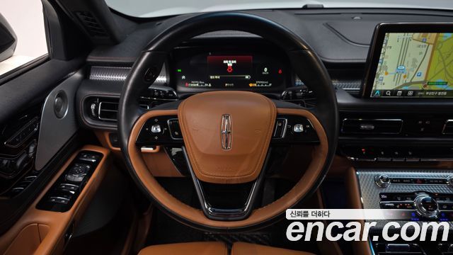 Lincoln Aviator 2020 — photo 13