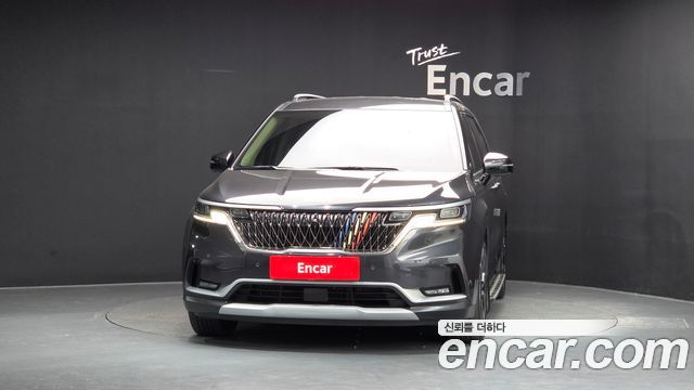 Kia Canival 2022 — photo 3