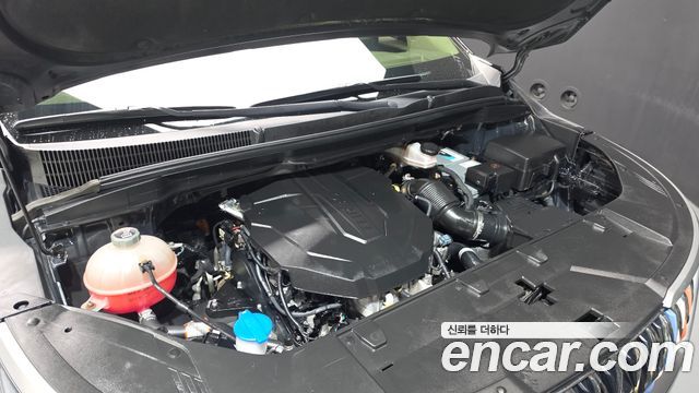 Kia Canival 2022 — photo 6