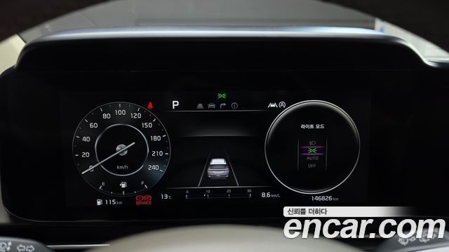Kia Canival 2022 — photo 8